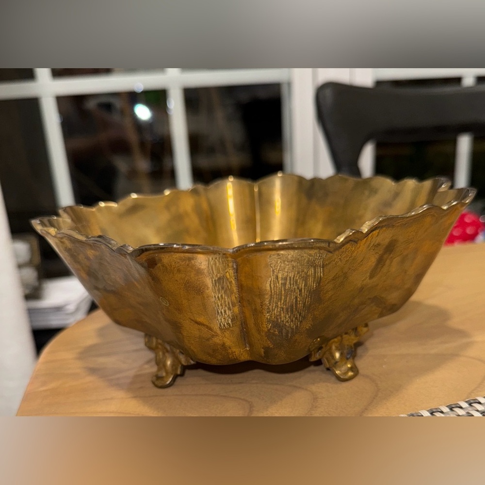 IMA Vintage SOLID BRASS Heavy  Scallop  Footed BOWL/ VASE